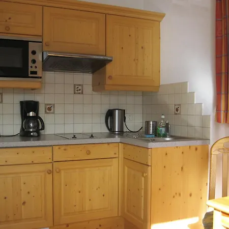 Sarstein Guest house *